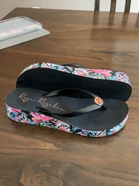 Roxy Black Platform Flip Flops with Pink and Blue Floral Trim